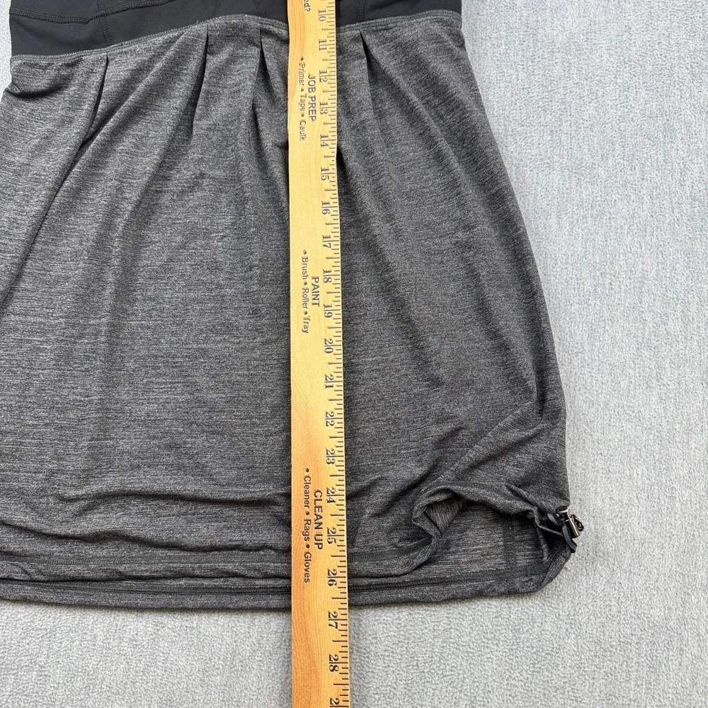 Lululemon Tank Top Women 4 Gray Black Run Your Heart Out‎ Racerback Yoga Workout
